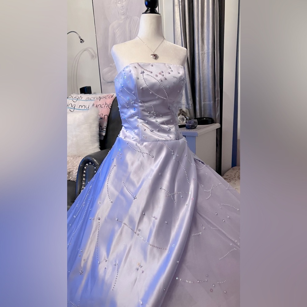 Hand beaded prom dress!!! 🫶🏻🌙